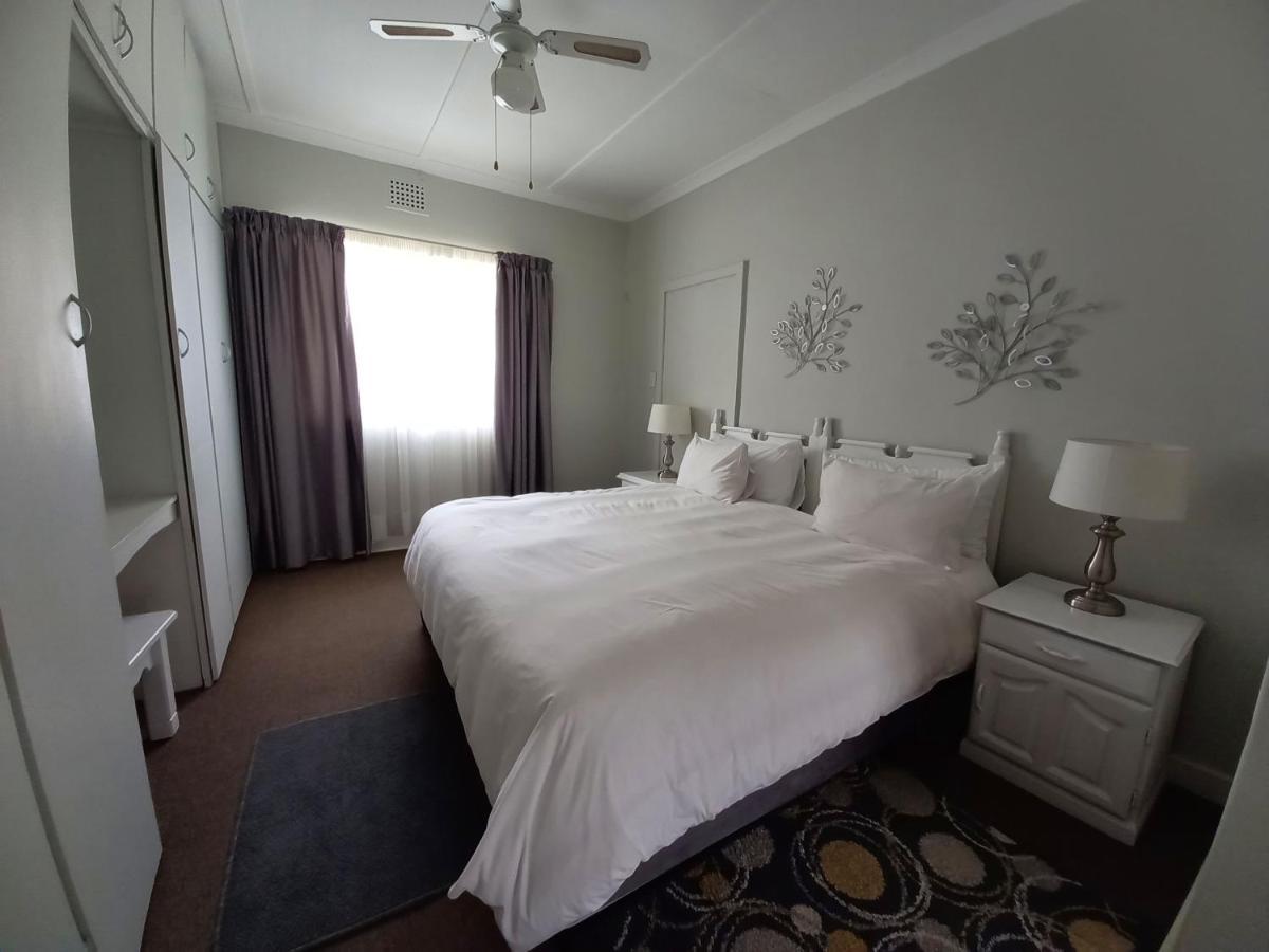 Chez Nous Bed&Breakfast&Self Catering Dundee Extérieur photo